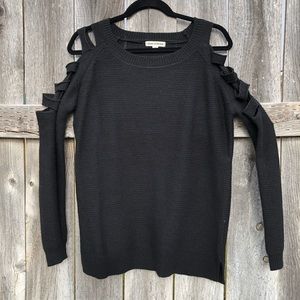 Zenana Outfitters S sweater